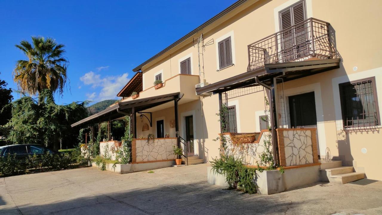 B&B Casale Shanti Piedimonte San Germano Екстериор снимка