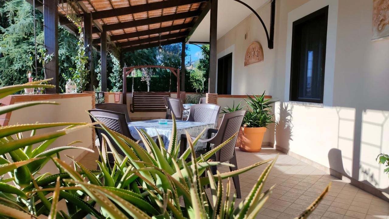 B&B Casale Shanti Piedimonte San Germano Екстериор снимка